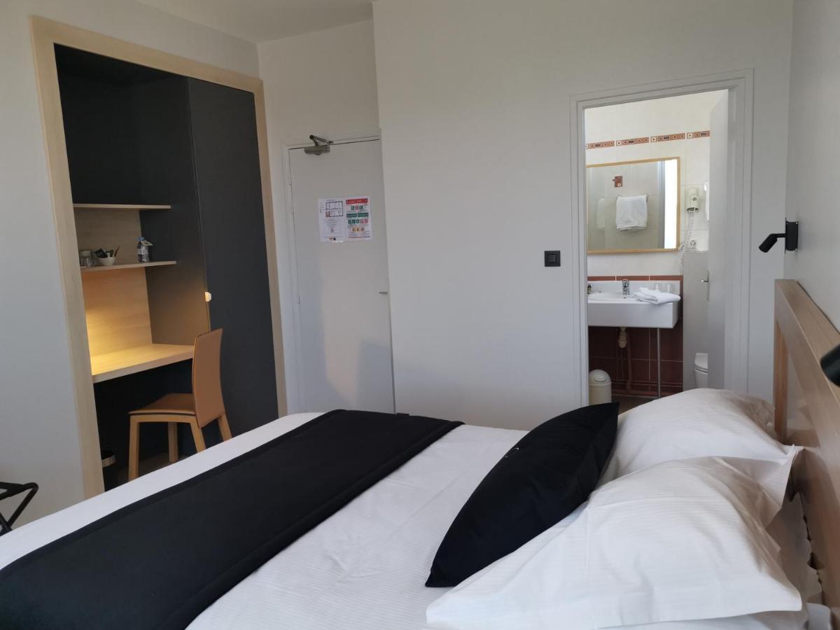布兰查德城堡酒店 Chazelles-sur-Lyon 外观 照片